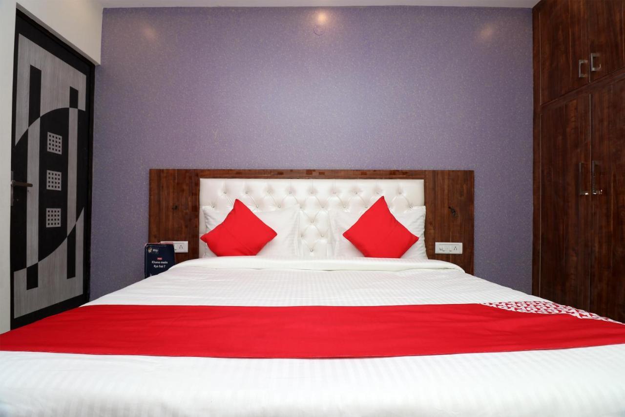 Oyo 25130 Hotel Royal Inn ニューデリー エクステリア 写真